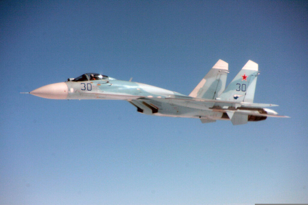 噴射戰鬥機蘇愷-27