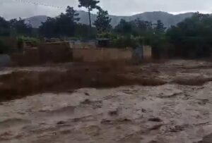 阿富汗洪水