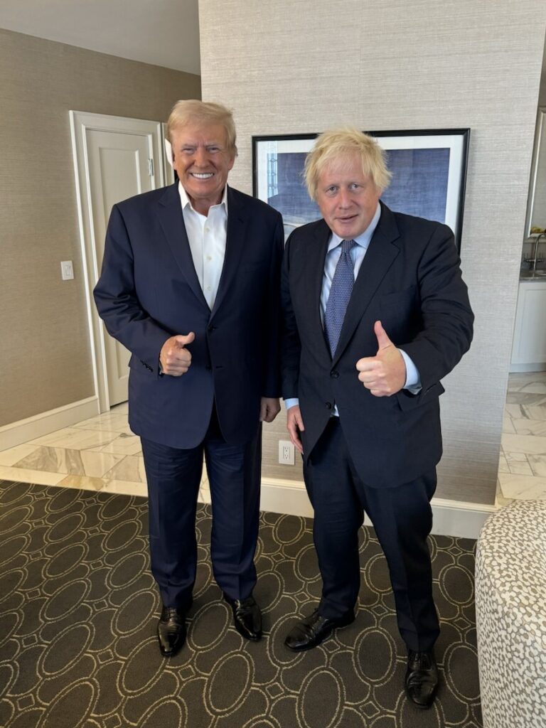 川普（Donald Trump）、約翰遜 (Boris Johnson)