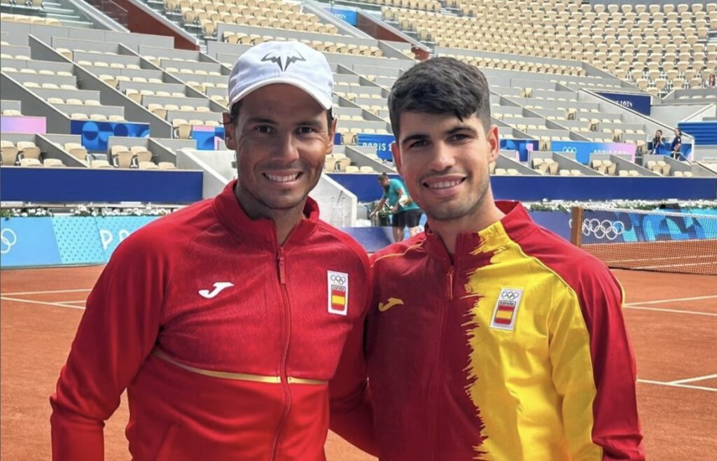 西班牙網球名將「蠻牛」納達爾（Rafael Nadal）與「小蠻牛」艾卡拉茲（Carlos Alcaraz）