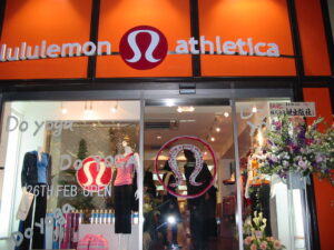 加拿大知名運動服裝品牌「Lululemon」