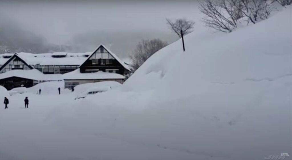 日本大雪不斷 青森縣308cm積雪刷新12月紀錄