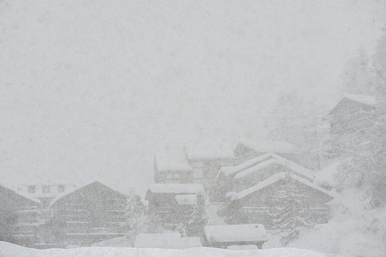 酷寒、寒冬、暴風雪、極寒、寒冷、冬季、天氣